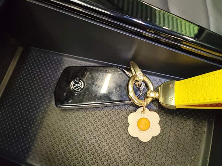 Фото 9 - Volkswagen Talagon