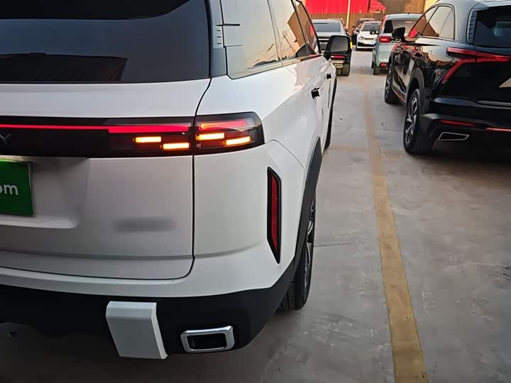 Фото 8 - Chery Jaecoo J7 (Explore 06)