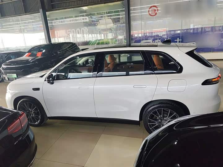 Фото 6 - Leapmotor C10