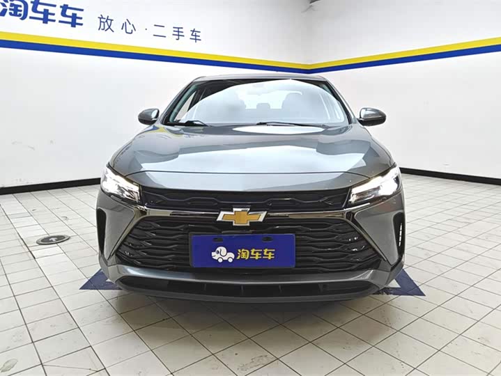 Фото 2 - Chevrolet Monza