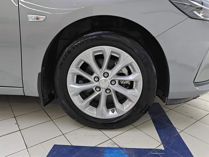 Фото 6 - Chevrolet Monza