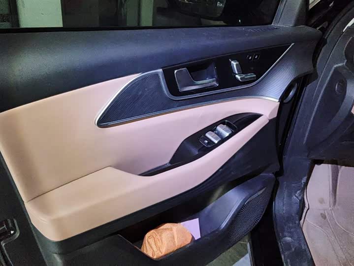 Фото 7 - Chery Tiggo 8L