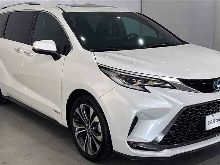 Фото 4 - Toyota Granvia