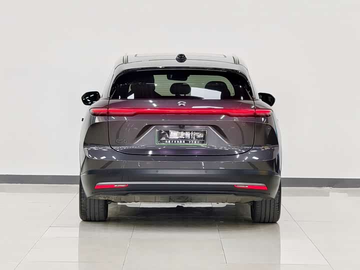 Фото 3 - Nio ES6