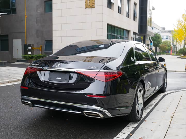 Фото 6 - Mercedes-Benz Maybach S-Class