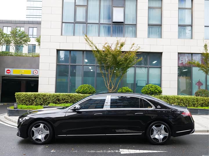 Фото 7 - Mercedes-Benz Maybach S-Class