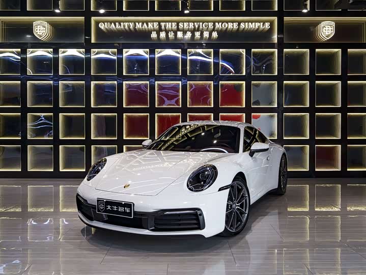 Фото 1 - Porsche 911