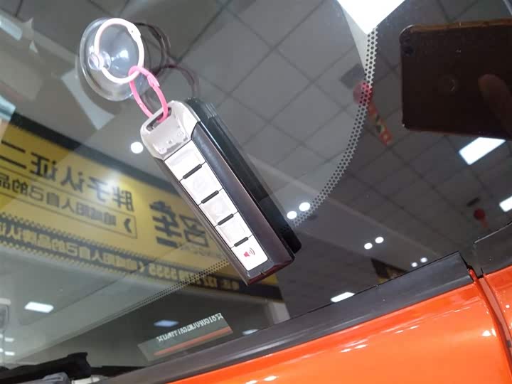 Фото 9 - Tank 300