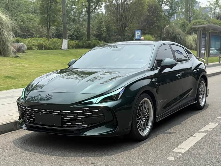 Фото 1 - MG Motor 7