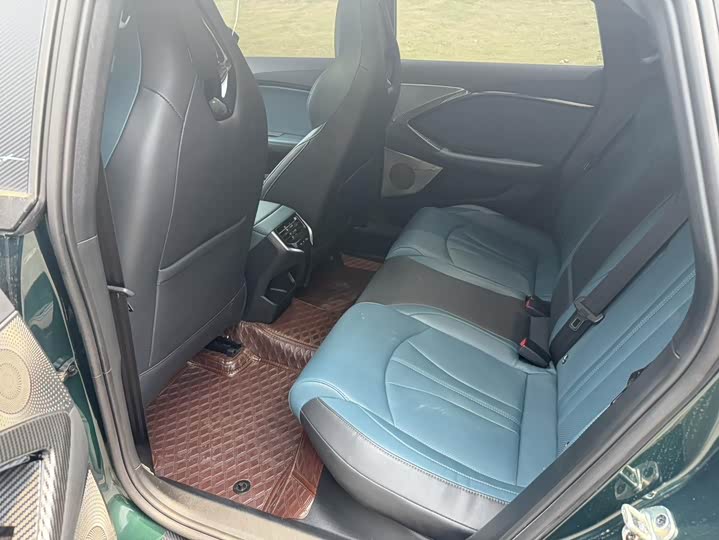 Фото 7 - MG Motor 7