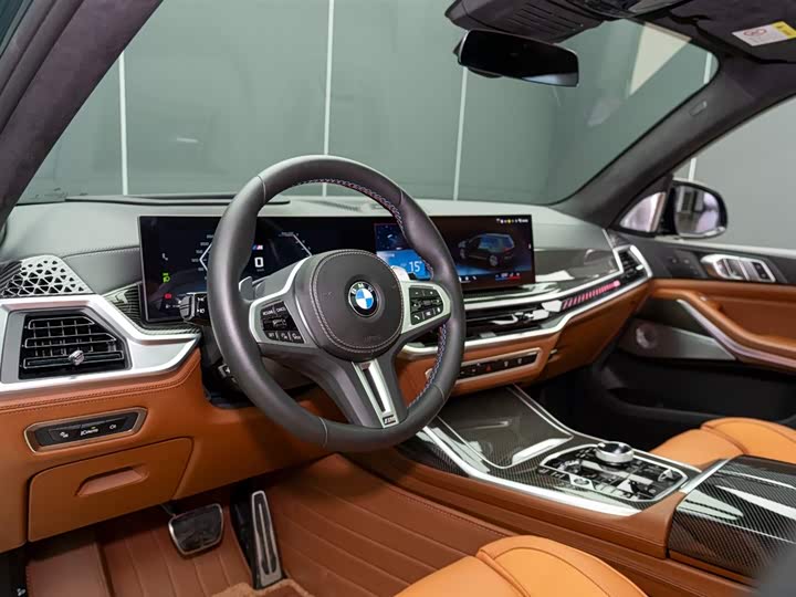 Фото 9 - BMW X7