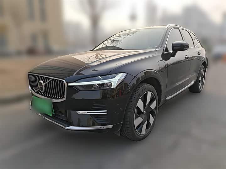 Фото 1 - Volvo XC60 Hybrid