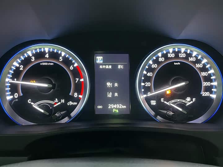 Фото 7 - Toyota Highlander