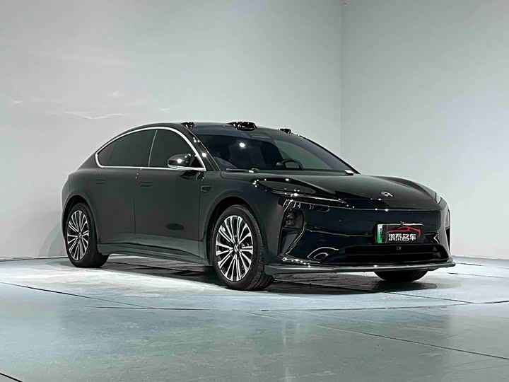 Фото 3 - Nio ET5