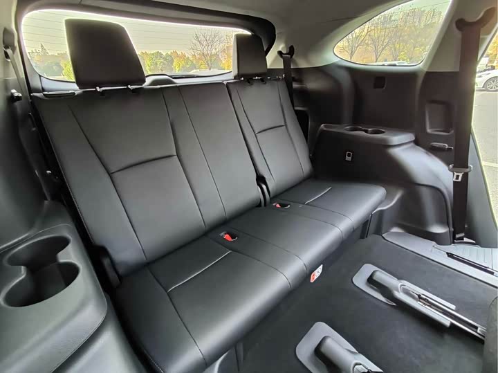 Фото 6 - Toyota Highlander