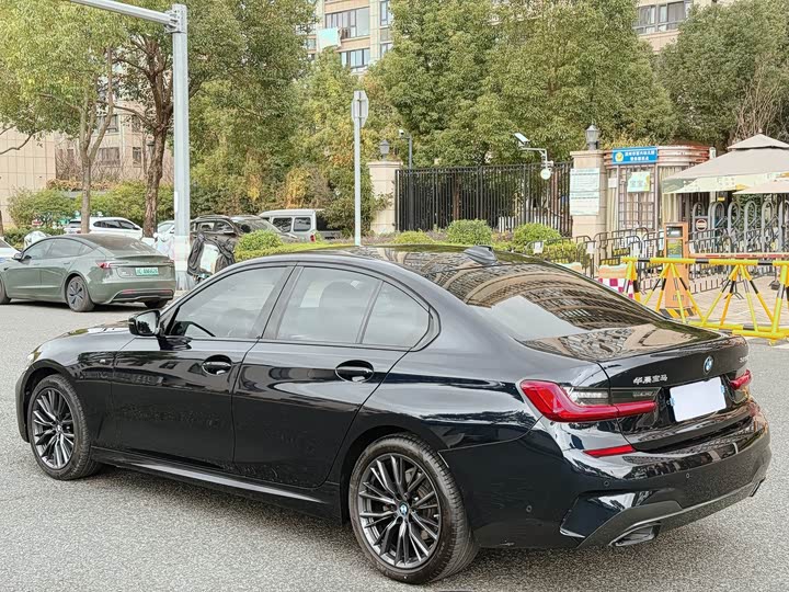 Фото 5 - BMW 3 Series