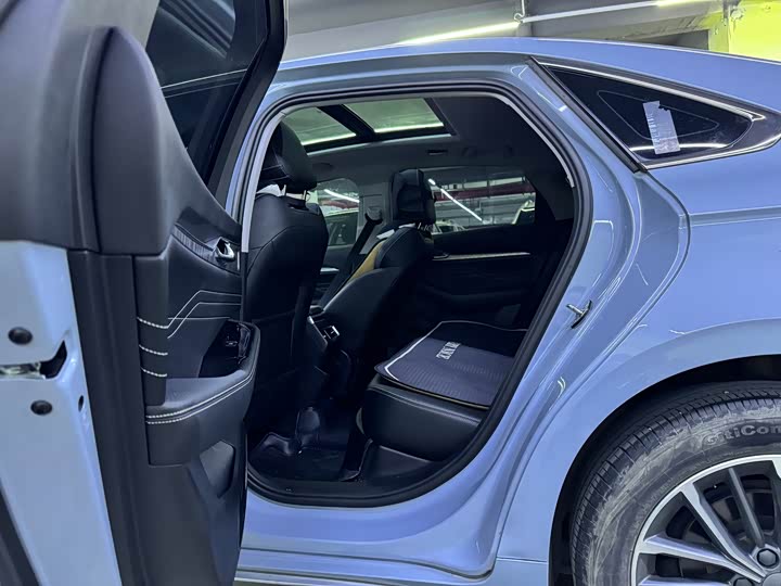 Фото 5 - Geely Preface