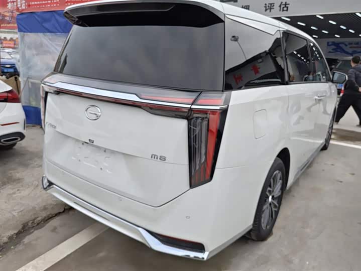 Фото 3 - GAC Trumpchi M8