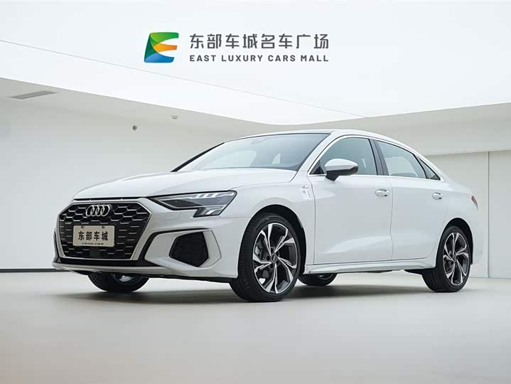 Фото 1 - Audi A3