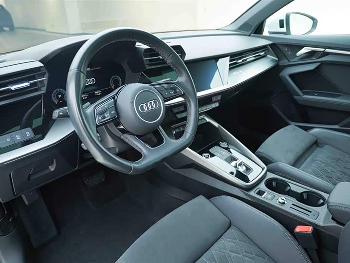 Фото 9 - Audi A3