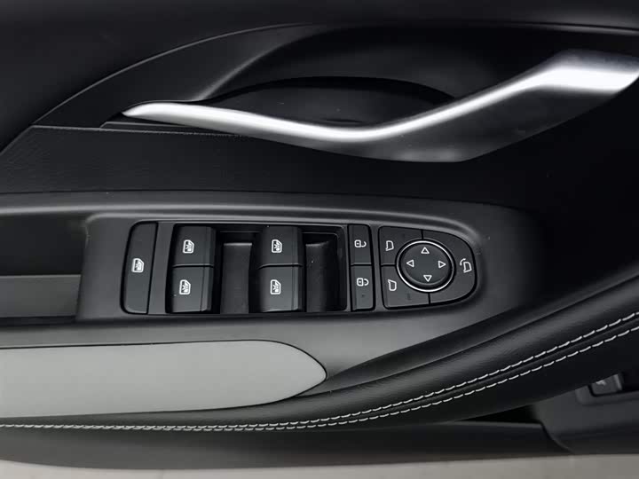 Фото 9 - BYD Sea Lion 05 DM-i Hybrid