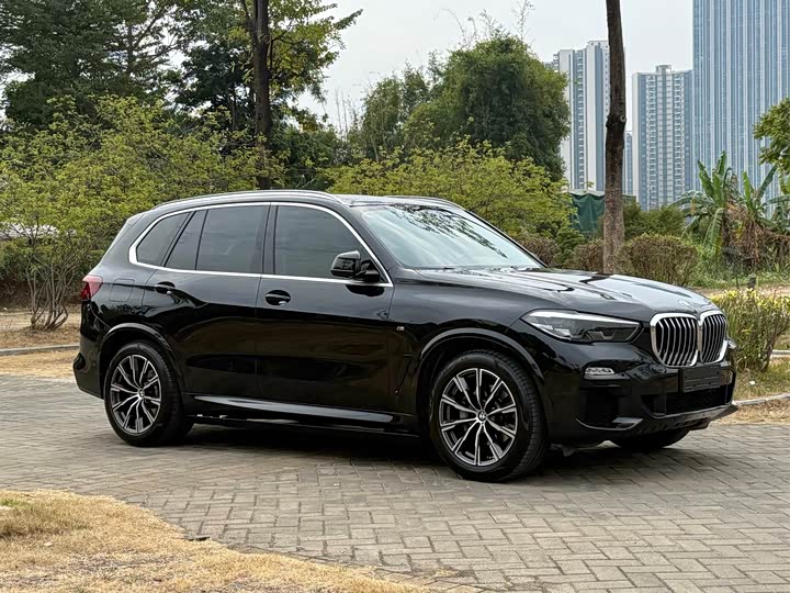 Фото 3 - BMW X5