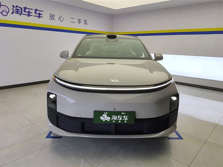 Фото 2 - LiXiang L6