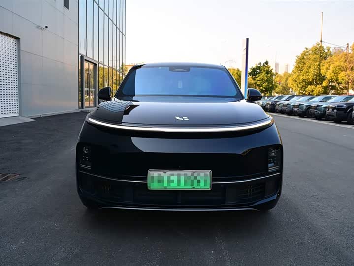 Фото 2 - LiXiang L8