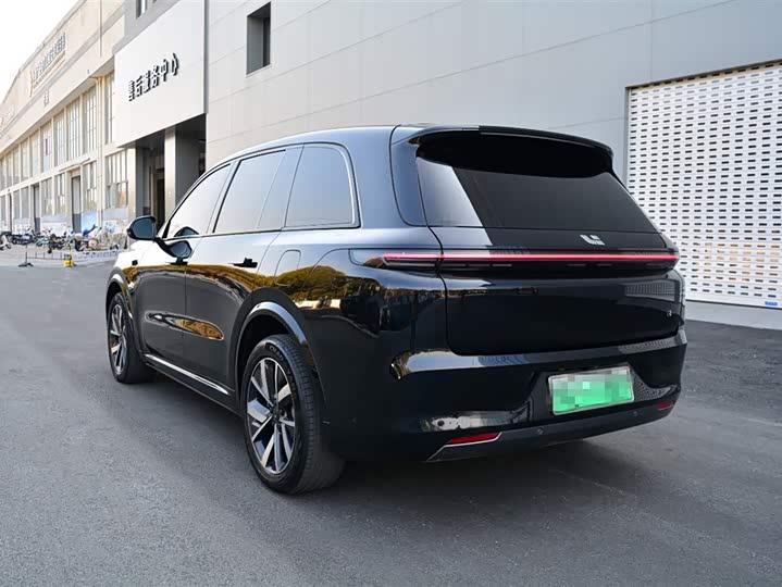 Фото 4 - LiXiang L8