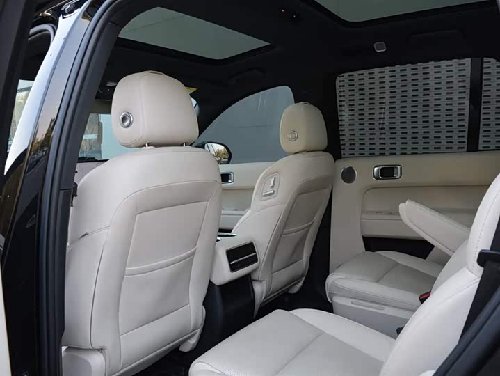 Фото 7 - LiXiang L8