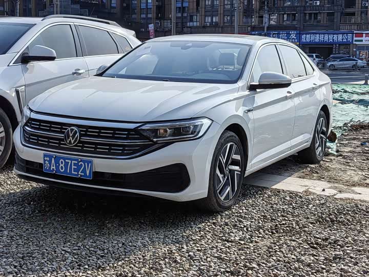 Фото 1 - Volkswagen Sagitar L