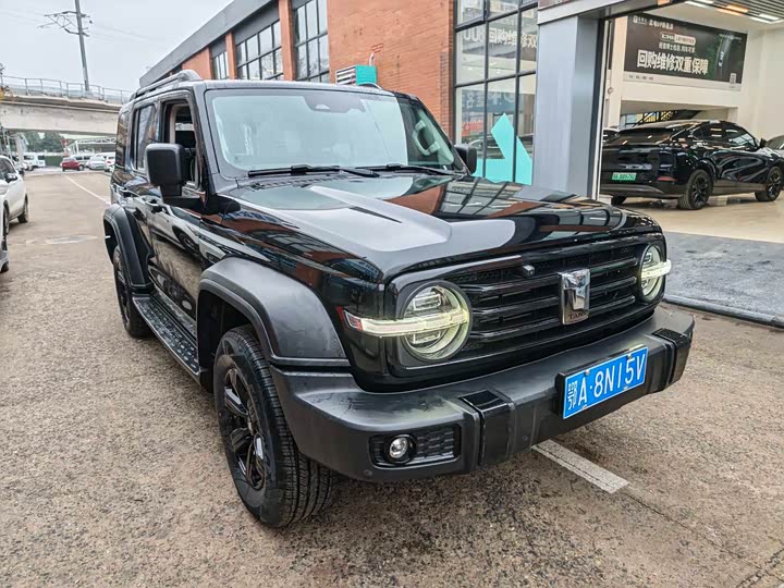 Фото 3 - Tank 300