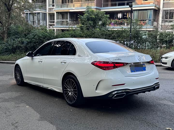 Фото 3 - Mercedes-Benz C-Class