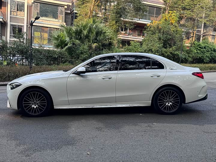 Фото 5 - Mercedes-Benz C-Class