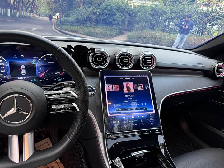 Фото 9 - Mercedes-Benz C-Class