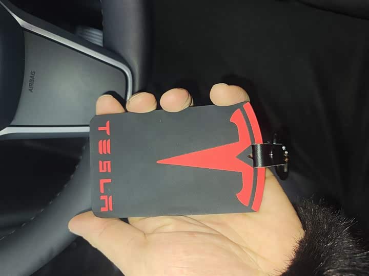 Фото 9 - Tesla Model Y