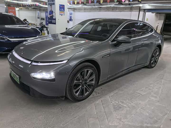 Фото 1 - XPeng P7