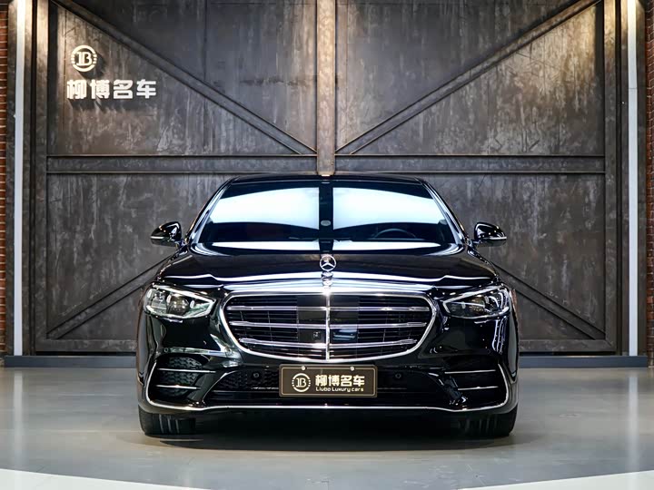 Фото 2 - Mercedes-Benz S-Class