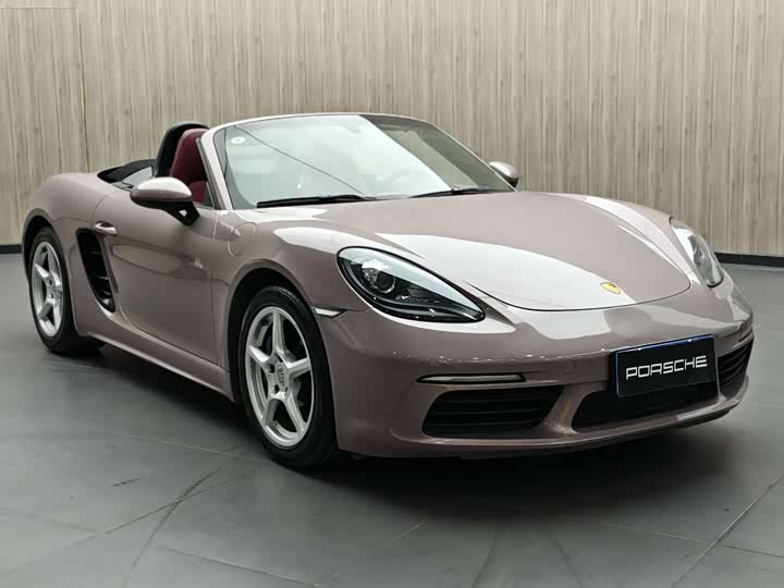 Фото 2 - Porsche 718