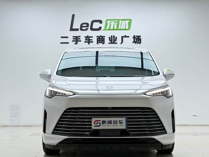 Фото 2 - Buick GL8 Century