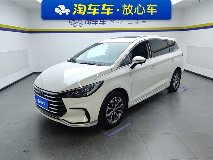 Фото 1 - BYD Song Max