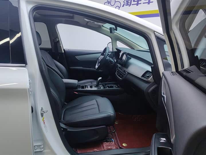 Фото 8 - BYD Song Max