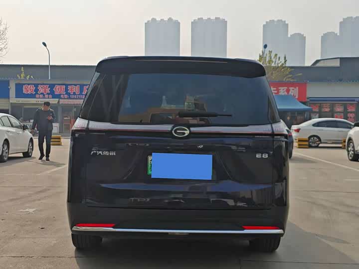 Фото 6 - GAC Trumpchi E8