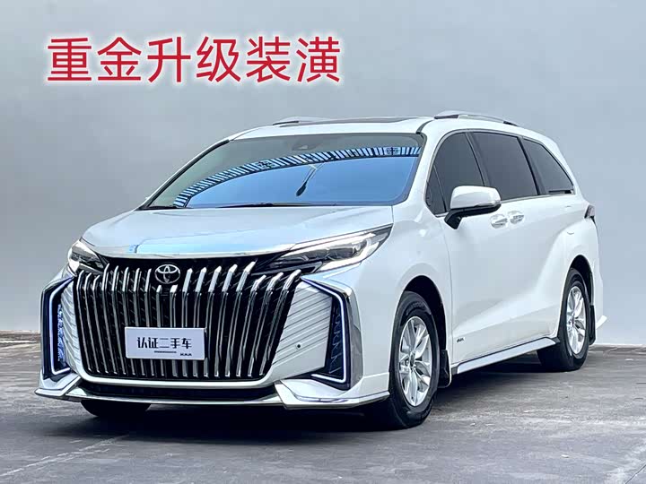 Фото 1 - Toyota Granvia