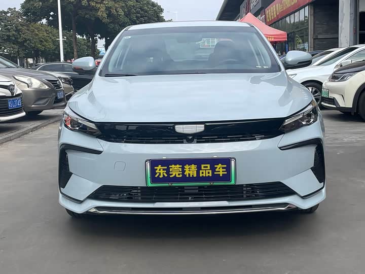 Фото 2 - Geely Emgrand L Hi·P Hybrid