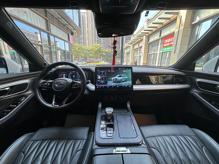 Фото 9 - GAC Trumpchi GS8