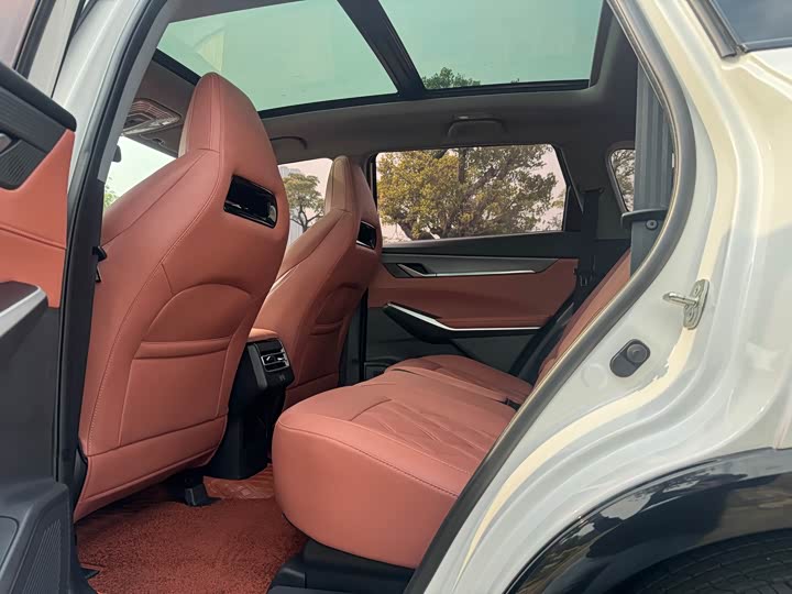 Фото 5 - Changan CS75 Plus