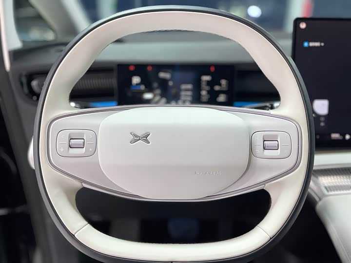 Фото 7 - XPeng X9