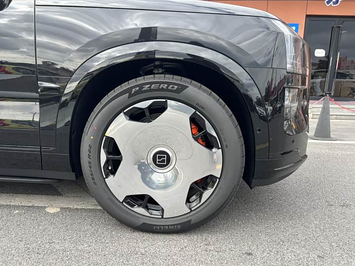 Фото 3 - Zeekr 9X