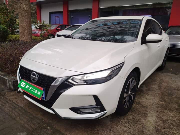 Фото 1 - Nissan Sylphy